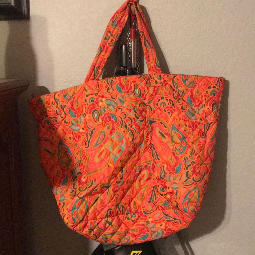 Tote bag